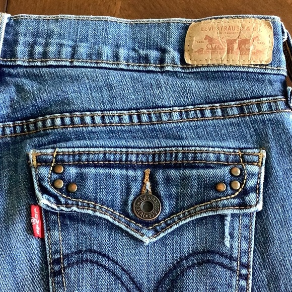 Levi’s Strauss women’s jeans - Picture 4 of 5